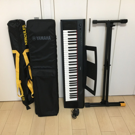 ヤマハ　NP–11 電子ピアノ　スタンド(おまけ)