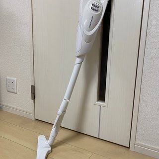 HITACHI KOKI ハンディ掃除機