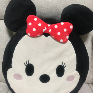 差し上げます❣️大きなミニーちゃんのクッション　中古