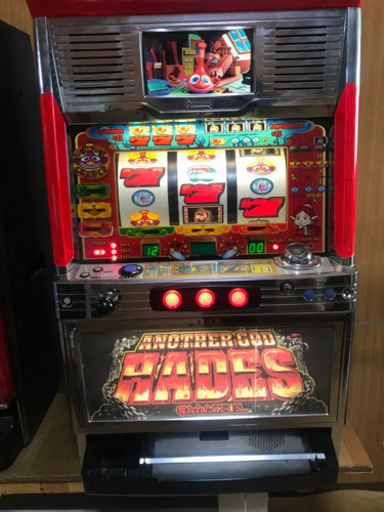 【送料込み】　激レア　スロット実機　ハクション大魔王 激レア スロット実機 ハクション大魔王