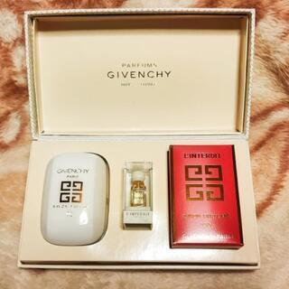 ジバンシー ソープ香水セット