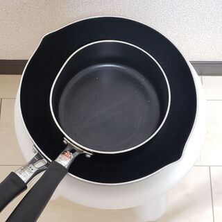 ●ただでお譲り●フライパン 鍋 セット