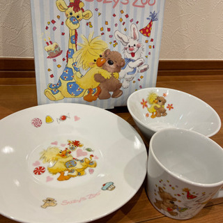 【スージーズー】新品 マグカップ　ボウル プレートセット　の画像