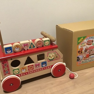 アンパンマン　木製手押し車(定価¥18,000)