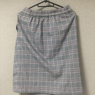 タータンチェック　膝丈スカートの画像