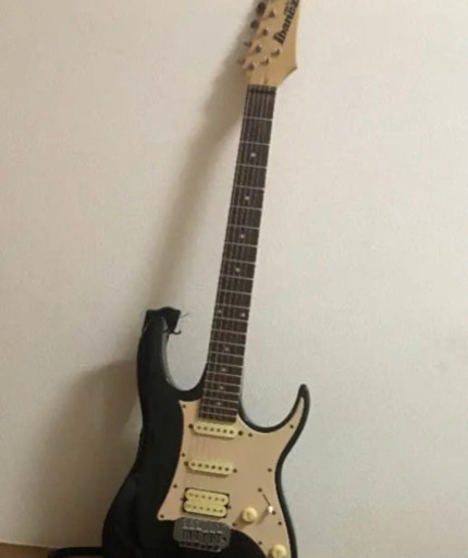 受け渡し予定者中学生に決まりました。　エレキギター　アイバニーズ　中学生、高校生限定で0円。成人30000円