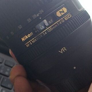 Nikon(ニコン)  AF-S NIKKOR 24-120mm f/4G ED VR  レンズタイプ：標準ズーム フォーカス：AF/MF 対応マウント：ニコンFマウント系