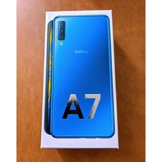 SIMフリー Galaxy A7 ブルーの画像