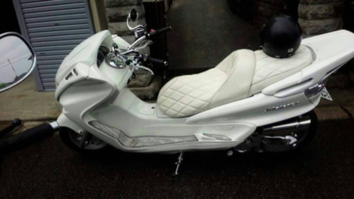 マジェスティ　250