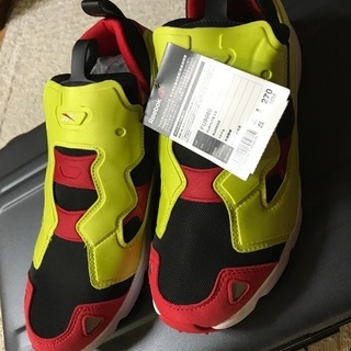 「売却済」新品　Reebok フューリーライト　27cm