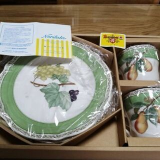 【新品】ノリタケ ロイヤルオーチャード モーニングペアセット