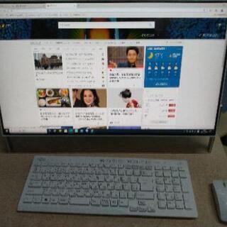 ディスプレイ一体型パソコン
