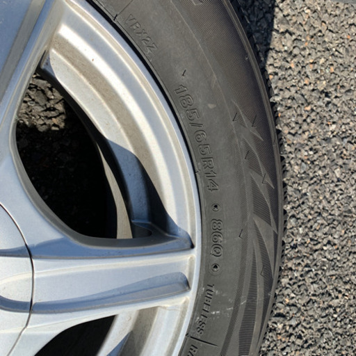 スタッドレスタイヤ　185/65R14 【値段交渉あり】