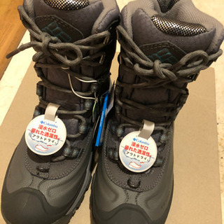 【50%以上オフ】Columbia コロンビア　冬用ブーツ　レデ...