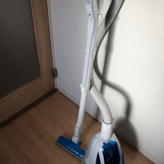 【譲ります】掃除機　HITACHI CV-S500