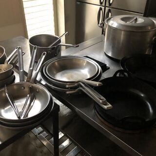 中古業務用調理器具いろいろの画像