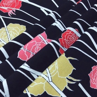 正絹  はぎれ  黒薔薇