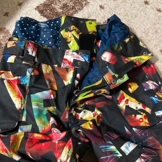 スノーボードウェア　ズボンの画像