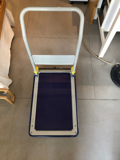 台車　スチール　9000円