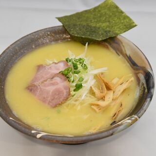 下総中山駅下車1分　ラーメン屋で働きませんか？1日2時間でもOK！！