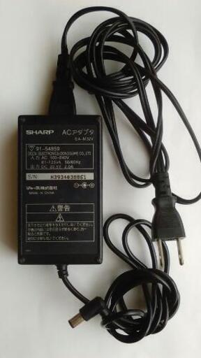 ACｱﾀﾞﾌﾟﾀｰ出力DC22.5V 2.0A EA-M32V SHARP(ｽﾏﾎやﾀﾌﾞﾚｯﾄと物々交換可能)