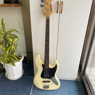 SELDER BASS 音は鳴りますが、ジャンクにて。