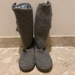 美品　UGG ニットブーツ　23cm
