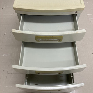 引取場所 南観音 2101-123 事務机用引き出し 3段収納 事務用品 オフィスの画像