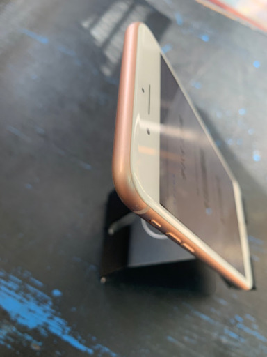 【SIMフリー】au ◯判定 iPhone8 plus 256GB ゴールド 2021/02/01