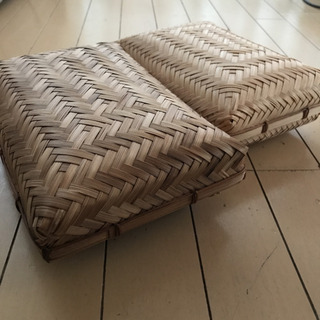 ムモクテキ mumokuteki  ふた付きカゴ　2個セットの画像