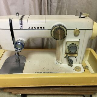 ミシン（ジャンク）の画像