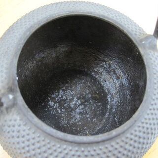 南部鉄器 鉄瓶 高さ7.5cm 伝統工芸 盛岡 茶道具 インテリア 鉄分補給 茶こし あられ 札幌市手稲区の画像