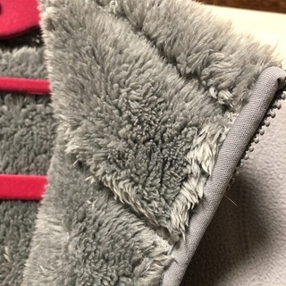 UNIQLO パーカー　Lサイズの画像