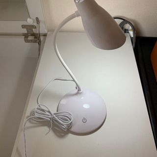 取引中　電気スタンド