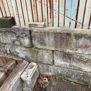 敷石　庭石　ブロック　砕石多数あります。の画像