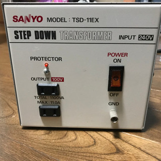 変圧器　海外用　240v 〜 100v