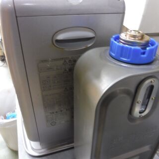 C085　ダイニチ　石油ファンヒーター　主に～１０畳 　  型番KF-T32ES　タンク５．０Lの画像
