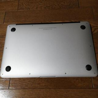 macbook air 11インチ 2015 early 4GBの画像