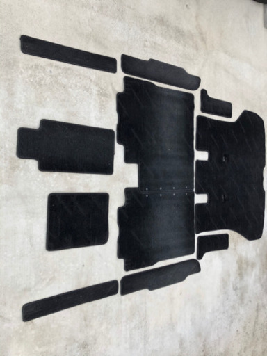 【値下】 NISSAN セレナ C26  フロアマット各種