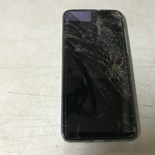 画面割れ　モトローラー　moto g8 POWER　SIMフリー　使用期間1日の画像
