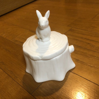 ｡* ❤︎…陶器小物入れ  …❤︎*。