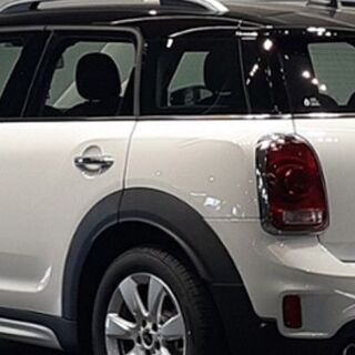 (極上車)平成2年8月新車登録【BMW MINI】ﾐﾆ･ｸﾛｽｵｰﾊﾞｰ･ｸｯﾊﾟｰD(ﾃﾞｨｰｾﾞﾙﾀｰﾎﾞ車)17インチ225/55アルミSOSｺｰﾙ機能付の画像