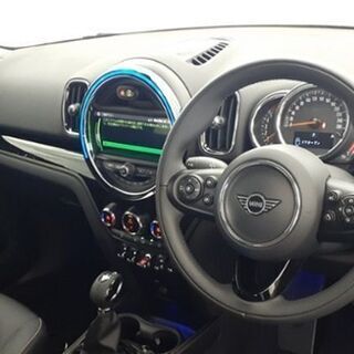 (極上車)平成2年8月新車登録【BMW MINI】ﾐﾆ･ｸﾛｽｵｰﾊﾞｰ･ｸｯﾊﾟｰD(ﾃﾞｨｰｾﾞﾙﾀｰﾎﾞ車)17インチ225/55アルミSOSｺｰﾙ機能付の画像