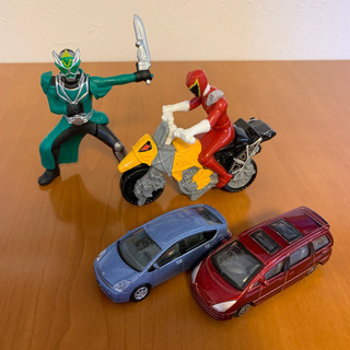 ミニカー・キョウリュウレッド他