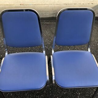 ★会議椅子★ スタッキングチェア KOKUYO 4脚セット 座面40cm角 全長約76cmの画像