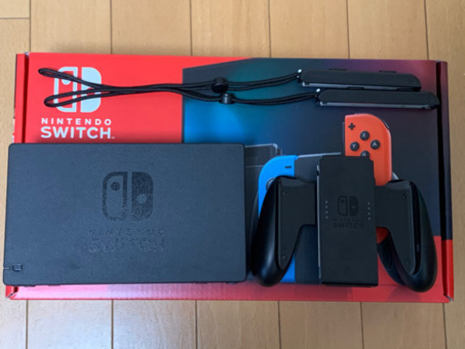 【中古】新型任天堂Switch ネオンブルー•ネオンレッド