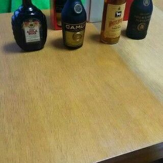 古酒　4本　いずれも年度不明未開栓の画像