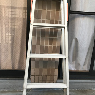脚立②