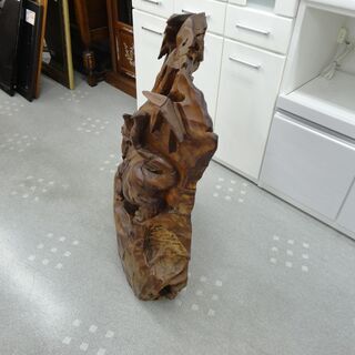 虎 の 木彫り 木彫りの虎 衝立:89㎝ モノ市場半田店【131】 の画像