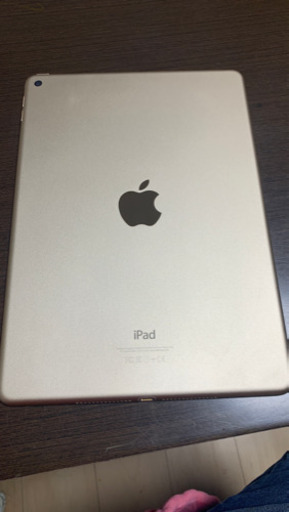 (相談中)Apple iPad Air 2 Wi-Fiモデル 32GB ゴールドA1566